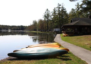 Alpine Lake Lakefront Park Model 3