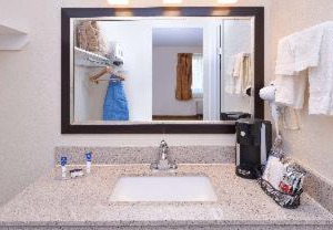 Americas Best Value Inn Plattsburgh