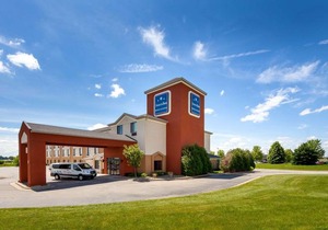 AmericInn by Wyndham Rochester Airport