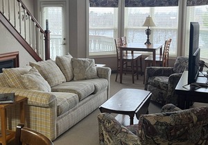 Beautiful Condo Overlooks Red Cedar Lake and Backs onto Tagalong Golf Course