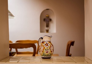 Best of Santa Fe~Walk to Plaza, Kiva Fireplaces & Mountain Views
