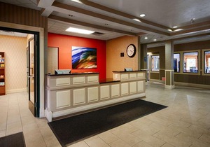 BEST WESTERN PLUS Kalamazoo Suites