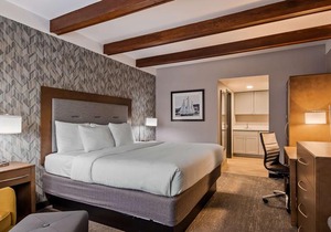 Best Western Plus Portsmouth Hotel & Suites
