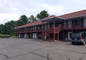 Birchwood Motel in Birchwood, WI! Standard room