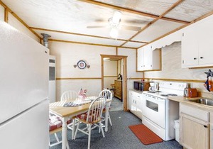 Catfish Cottage B