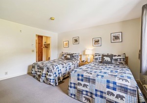 Cedarbrook Hotel Room 2 Doubles 119