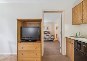 Cedarbrook Junior Suite 11416
