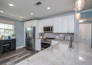 Class A Condo - located in Belleair Beach, FL