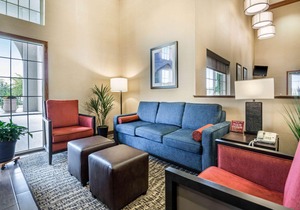 Comfort Suites at Par 4 Resort