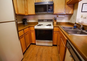 Condo located Two Blocks from the Lift