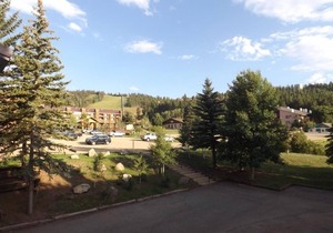 Condo located two Blocks from the Lift