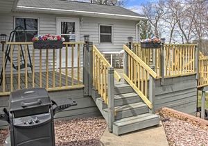 Cozy Balsam Lake Home: Deck, Private Dock + Kayaks