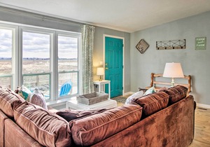 Cozy Cottage on Farm, By Albuquerque+Santa Fe