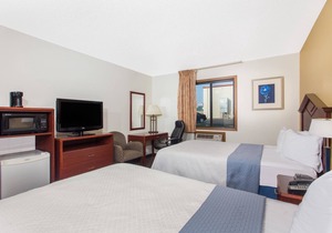 Days Inn by Wyndham Austin