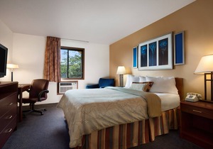 Days Inn by Wyndham Austin