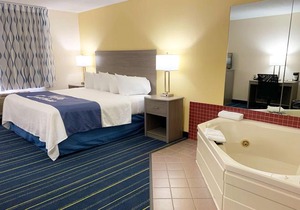 Days Inn by Wyndham Hinckley