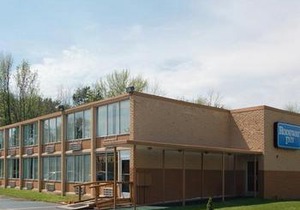 Days Inn by Wyndham Flint/Bishop International Airport