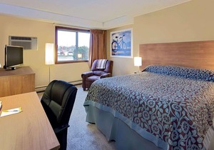 Days Inn by Wyndham Winona