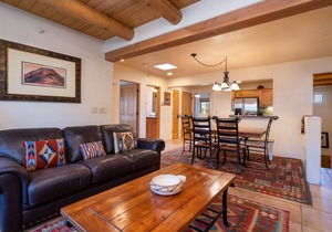 El Corazon 12 | Pet Friendly + Balcony