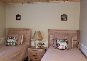 Family Suite with Mountain Views 12
