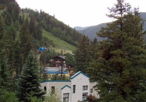 Gorgeous Mountain Condo