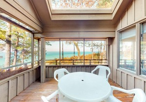 Hawks Nest 58