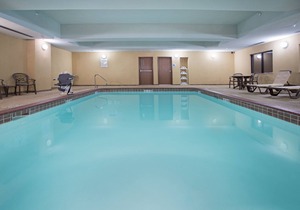Holiday Inn Express Hotel & Suites Las Vegas, an IHG Hotel