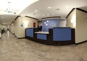 Holiday Inn Express Hotel & Suites Albuquerque Airport