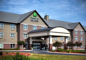 Holiday Inn Express & Suites - Green Bay East