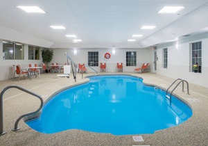 Holiday Inn Express Hotel & Suites Brattleboro, an IHG Hotel