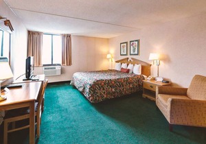 Key Inn Roseville - 1 King Bed Non-Smoking