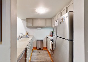 Luxe Slopeside Condo: Balcony, Fireplace & Covered Parking