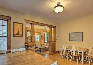 NEW! Cozy Eau Claire Home - 1/2 Mi to Carson Park!