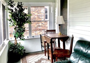 Private Suite Uptown/Downtown Minneapolis
