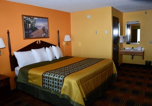 Regency Inn & Suites