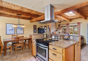 Rustic + Contemporary = Perfect Santa Fe Comfort