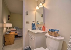 Ski-In/Ski-Out Peru Condo at Bromley Mountain