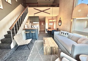 Ski in Ski out Top Floor Condo with Pools Hot tub and more