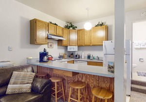 Ski-In, Ski-Out Condo at Sierra Del Sol with Sauna & Views, Walk to Village