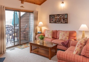 Sunplace #02: Lake Access, Townhouse, Fireplace, Community Pool!