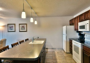 T305-2 BD/ 2 BA Beautiful condo at Tagalong Golf Resort