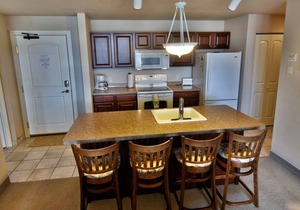 T317 Beautiful condo overlooking Tagalong Golf course on Red Cedar Lake