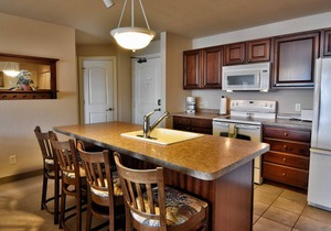 T317 Beautiful condo overlooking Tagalong Golf course on Red Cedar Lake