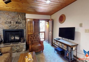 Updated; Fire Place; One Block to the bike lifts! Windchimes 213