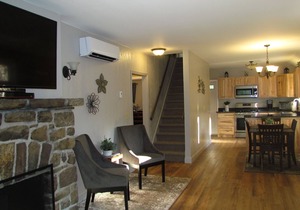 Whiteface Mtn/Wilmington, NY~Hot Tub, Gas Fireplace, 2 Minutes to Whiteface!