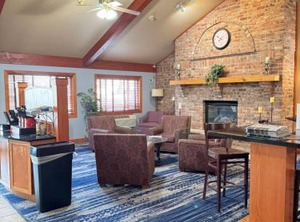 Cobblestone Hotel | Baldwin