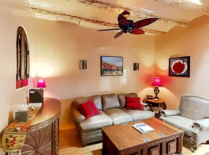Antigua Inn | Downtown Santa Fe