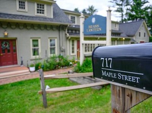 Brass Lantern Inn | Stowe