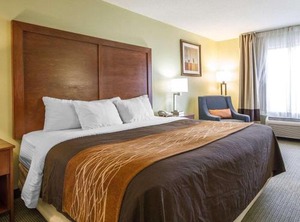 Comfort Inn Suites Black River Falls | Black River Falls