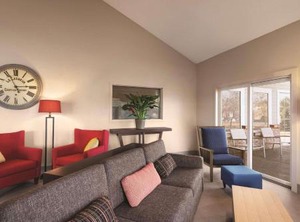 Country Inn | Northfield